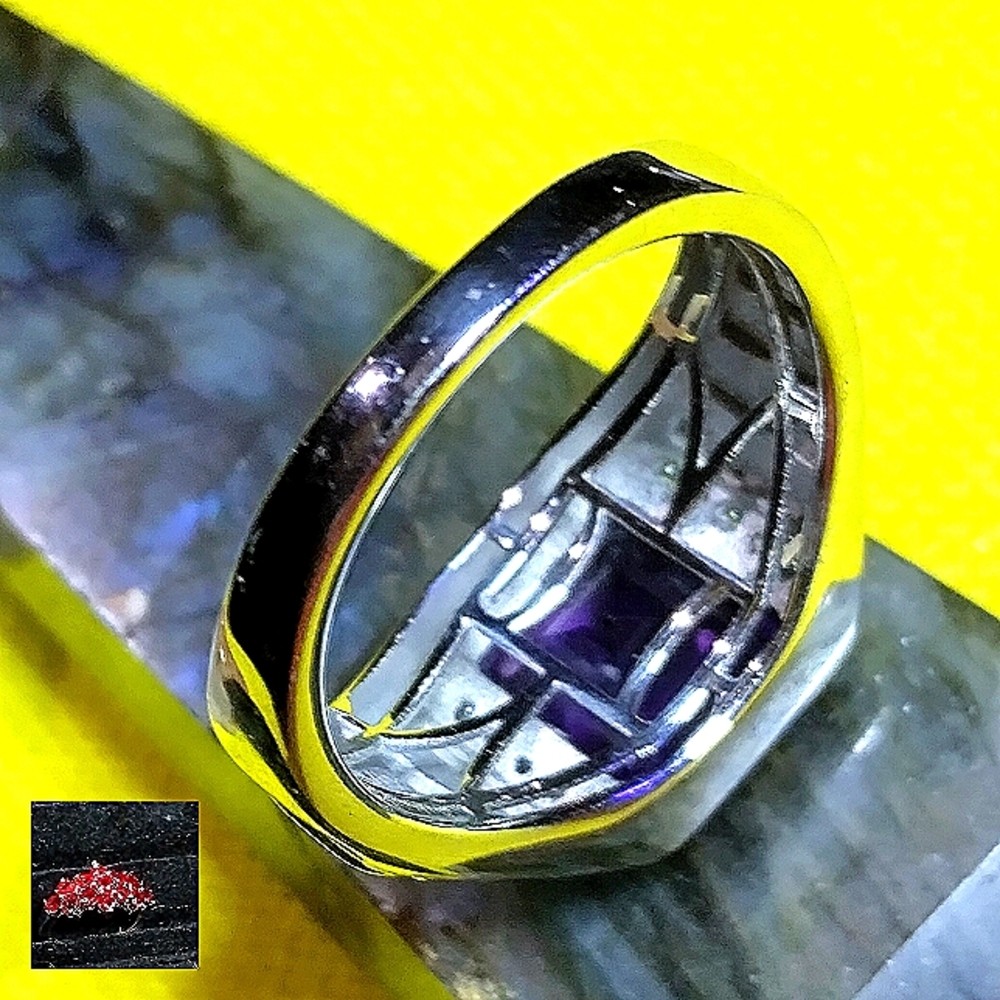MEN'S- AFRICAN AMETHYST & WHITE TOPAZ ON THE SHOULDERS. RIBBED STERLING RING. 12 - Picture 9 of 16
